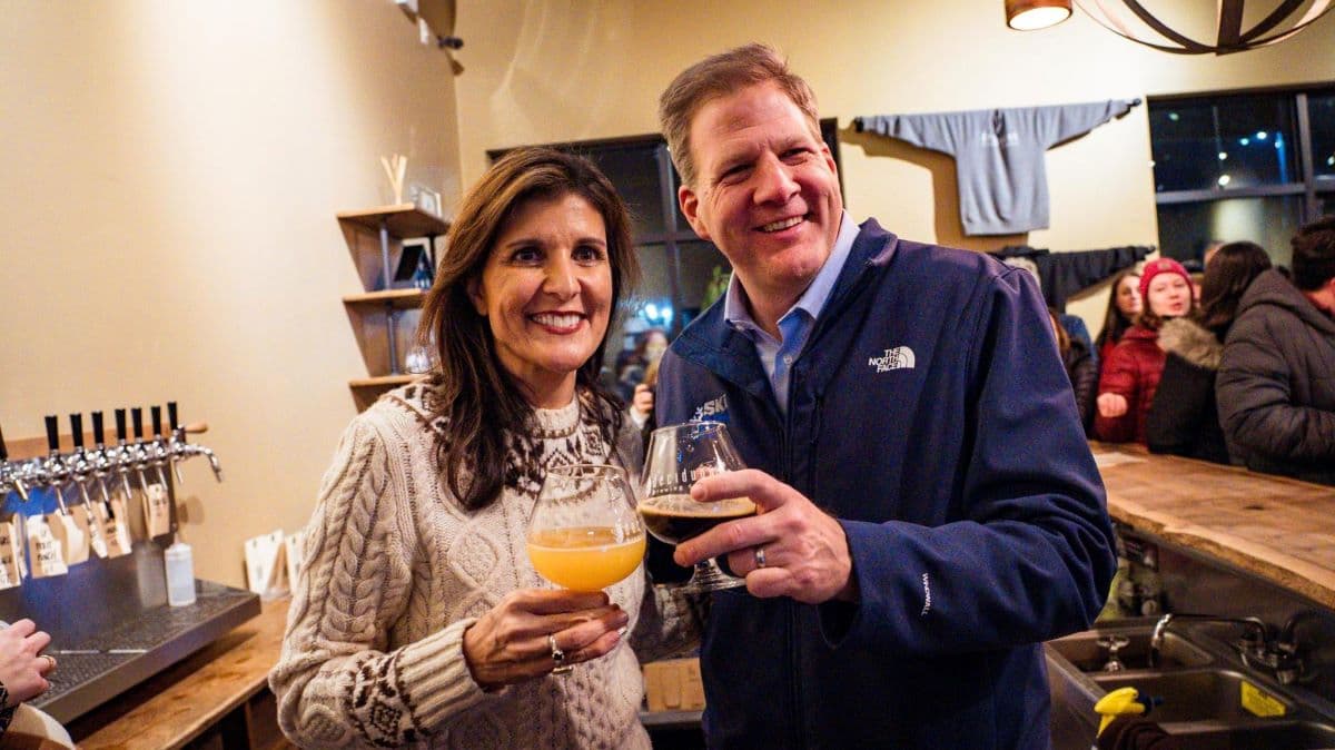 Republican Presidential candidate Nikki Haley shares libations with New Hampshire Governor Chris Sununu, who has endorsed her and is actively campaigning with her.