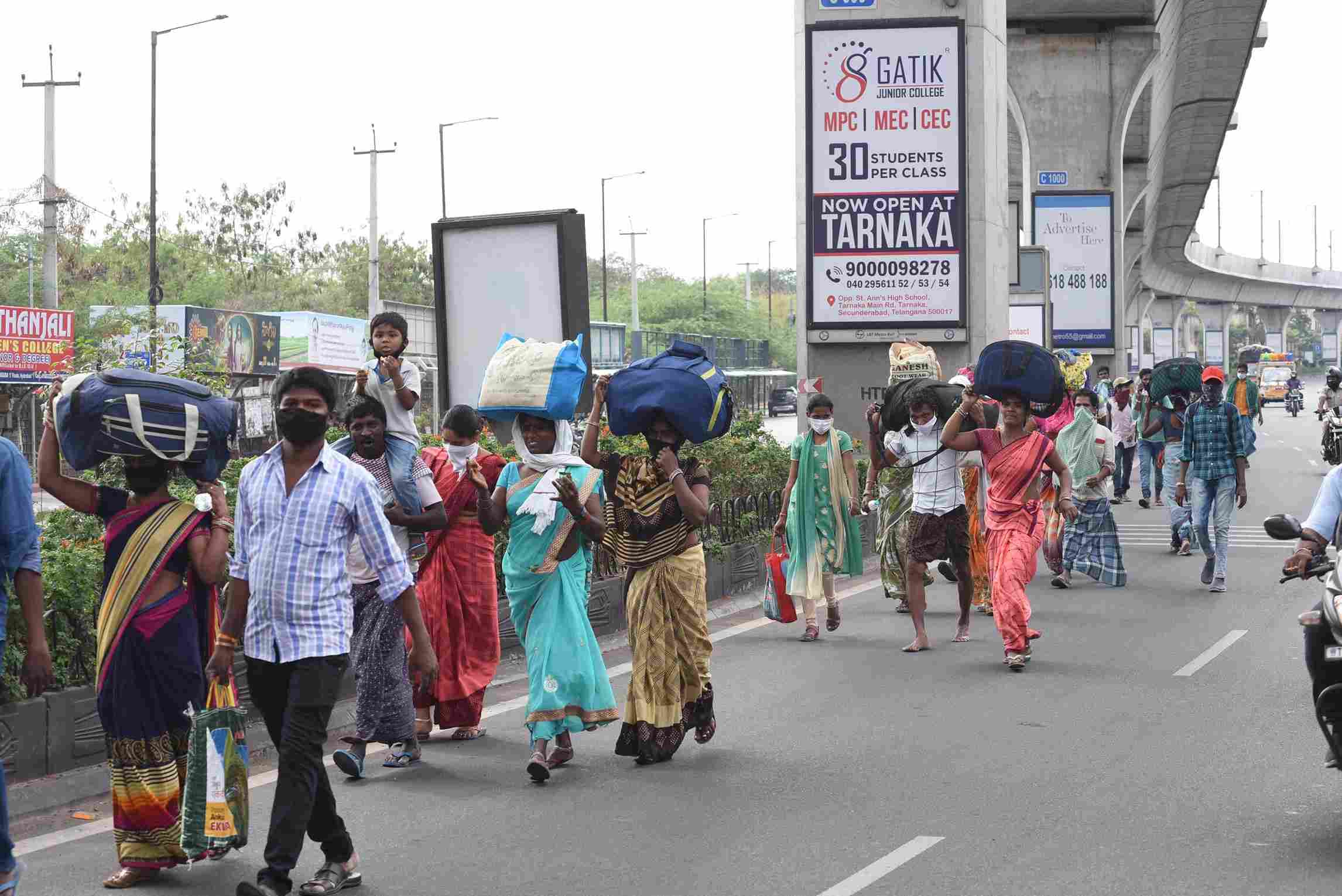 પાકિસ્તાન, શ્રીલંકા અને નેપાળ જેવા દેશો આવી પહેલ કરી ચૂક્યા છે.
