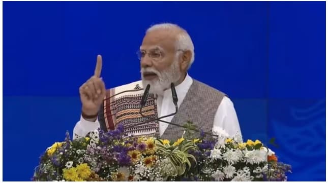 PM MODI GUJARAT VISIT:વિકસિત ભારત માટે જે નવું નિર્માણ થઈ રહ્યું છે તે સતત વિસ્તરી રહ્યું છે.