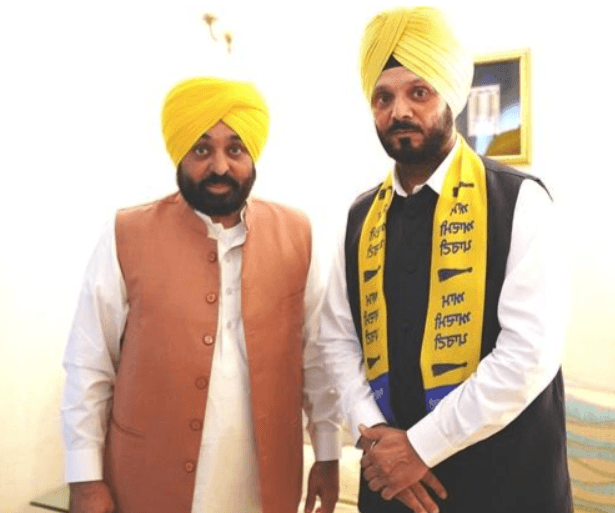 ਭਾਜਪਾ ਦੇ ਸਾਬਕਾ ਵਿਧਾਇਕ ਸੁਖਪਾਲ ਸਿੰਘ ਨੰਨੂ 'ਆਪ' 'ਚ ਸ਼ਾਮਲ