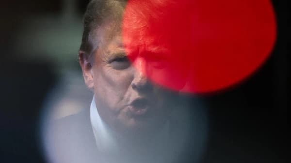 After losing favor with some of America's top billionaire donors, Donald Trump once again appears to be their presidential candidate of choice.
