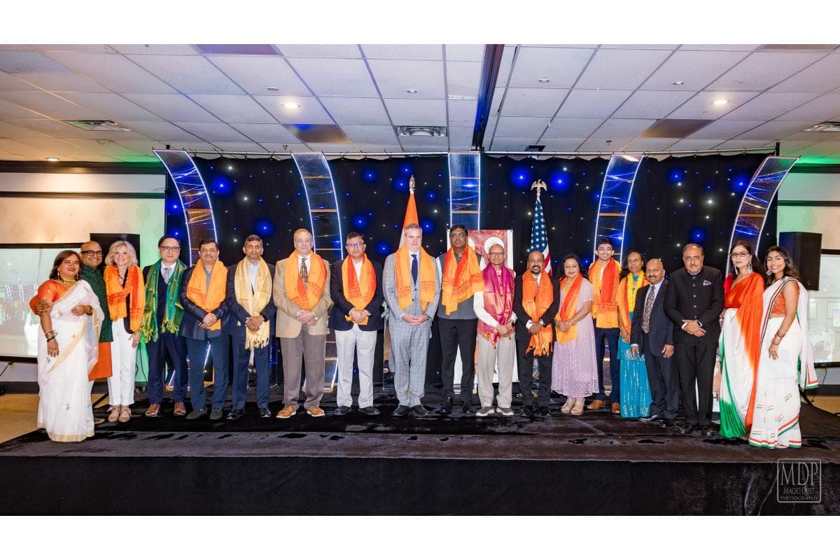 From left to right: Consul General Ramesh Babu Laxmanan shares stage with elected representatives, diplomats, and USHA volunteers at the Vande Bharatam Dinner.