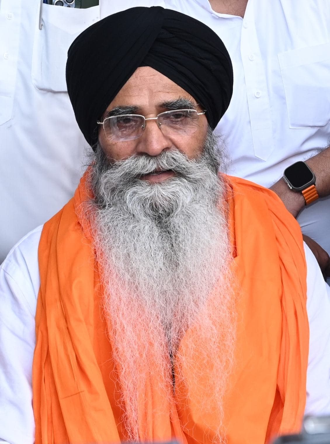 ਐਡਵੋਕੇਟ ਧਾਮੀ ਨੇ ਕਿਹਾ ਕਿ ਇਹ ਬੇਹੱਦ ਦੁਖਦਾਈ ਅਤੇ ਮੰਦਭਾਗਾ ਹੈ ਕਿ ਦੇਸ਼ ਦੇ ਮੰਤਰਾਲੇ ਵੱਲੋਂ ਸਿੱਖਾਂ ਦੇ ਇਤਿਹਾਸ ਨੂੰ ਦਰਸਾਉਂਦੀ ਪੋਸਟ ਪਾਉਣ ਮਗਰੋਂ ਉਸ ਨੂੰ ਹਟਾ ਦਿੱਤਾ ਗਿਆ