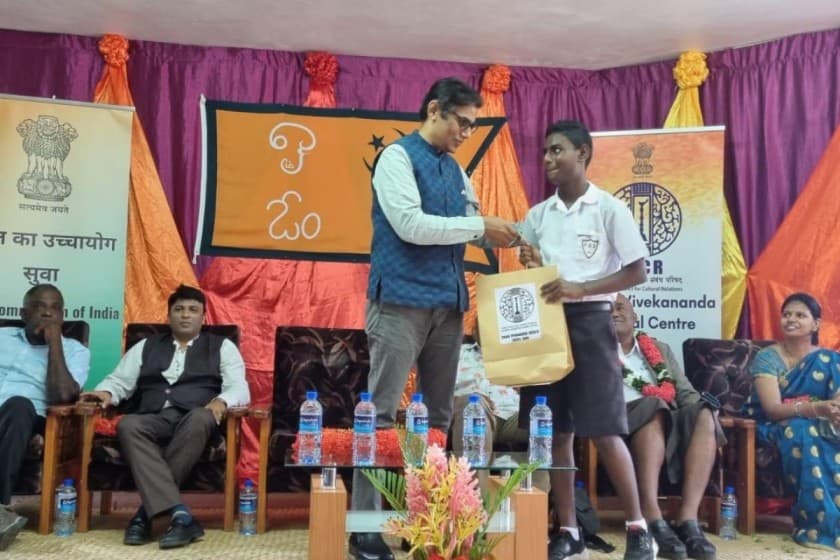 P.S. Karthigeyan, High Commissioner of India to Fiji inaugurated the the Tamil teaching program launch at Churchill Park in Lautoka.