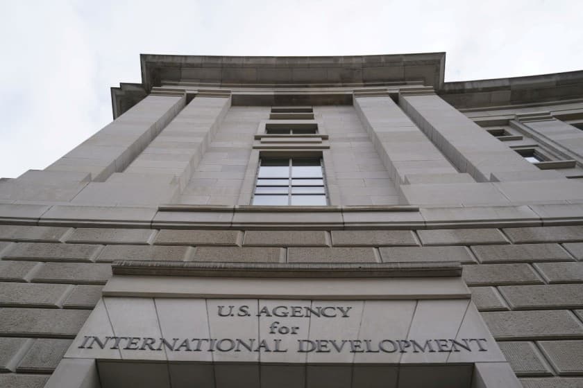 The USAID building sits closed to employees after a memo was issued advising agency personnel to work remotely, in Washington, D.C., U.S., February 3, 2025. REUTERS/Kent Nishimura