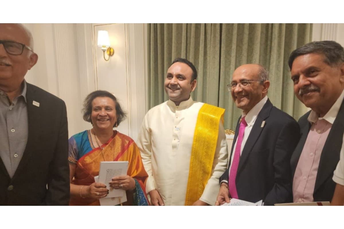 WHEELS Global Foundation recognized with the prestegious Poshan Award by Sadguru Sai Madhusudan of the Sri Sathya Sai Annapurna Trust.