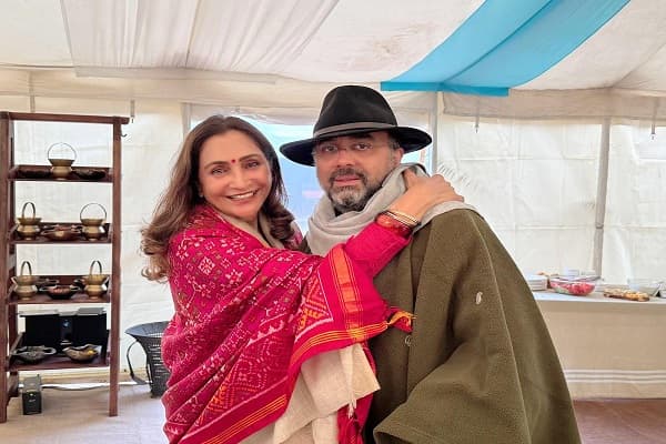 नीलिया डालमिया और याकूब मैथ्यूज