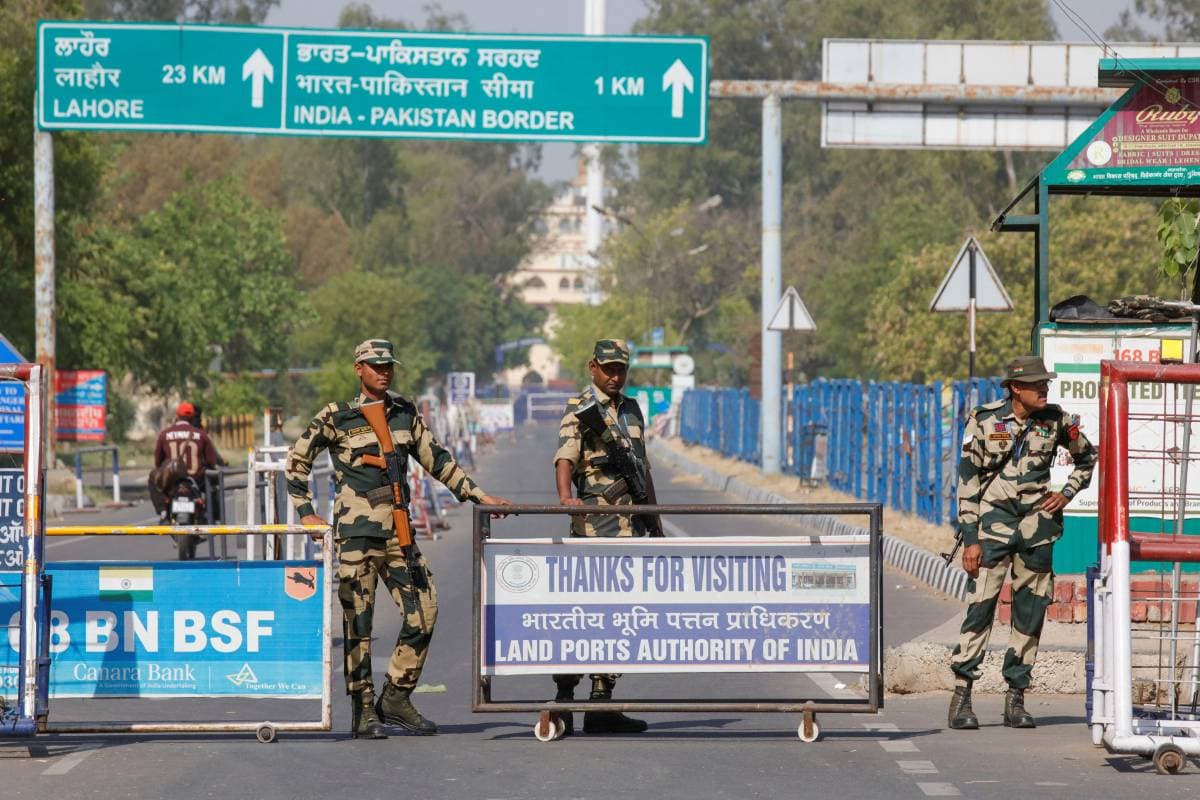 Border Security Force (BSF) security personnel stand guard at the Attari-Wagah crossing on the India-Pakistan border in Amritsar, following Tuesday’s attack on tourists near south Kashmir’s scenic Pahalgam, India, April 25, 2025.