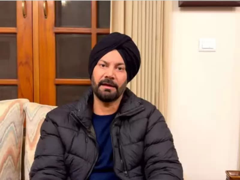 ਮਸ਼ਹੂਰ ਪੰਜਾਬੀ ਗਾਇਕ ਜਸਬੀਰ ਜੱਸੀ ਲਗਾਤਾਰ ਸੁਰਖੀਆਂ ਵਿੱਚ ਬਣੇ ਹੋਏ ਹਨ