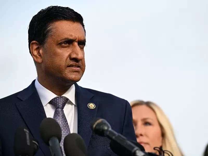 U.S. Representative Ro Khanna (D-CA) speaks during a press conference on the Epstein Files Transparency Act ahead of a House vote on the release of files related to the late convicted sex offender Jeffrey Epstein, on Capitol Hill in Washington, D.C., U.S., November 18, 2025.