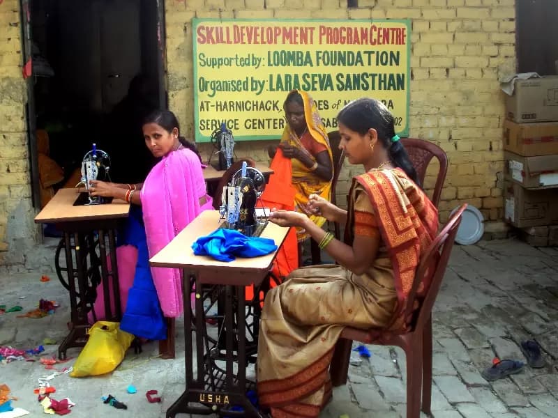 More than 20,000 widows in Sri Lanka, Bangladesh, India, Nepal, Kenya, Uganda, Tanzania, South Africa, Malawi, Guatemala and Chile have so far benefited from The Loomba Foundation’s empowerment programs