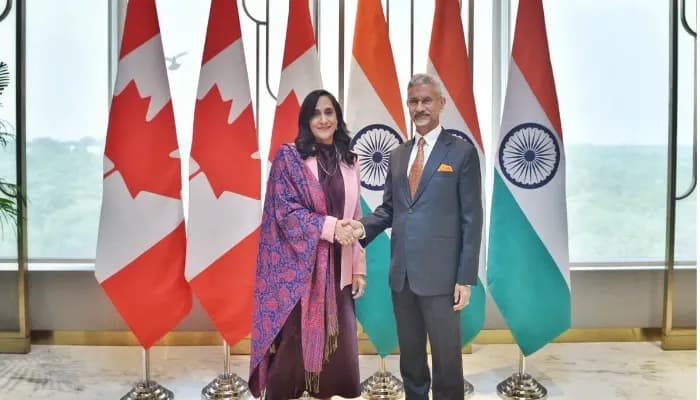 Anita Anand meets with Indian Minister of External Affairs S. Jaishankar