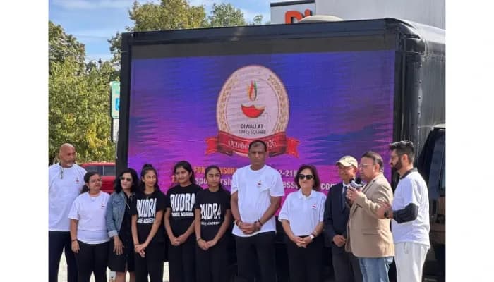 Lionel Balmir, Niharika Patil, Rudra Dance Academy, Rajendar Dichpally (Secretary of the Diwali at Times Square Board), Neeta Bhasin (Founder and President of Diwali at Times Square), Parsippany Mayor Pulkit Desai, Sunil Hali (Promoter, Radio Zindagi Network), Hardik Rupareliya